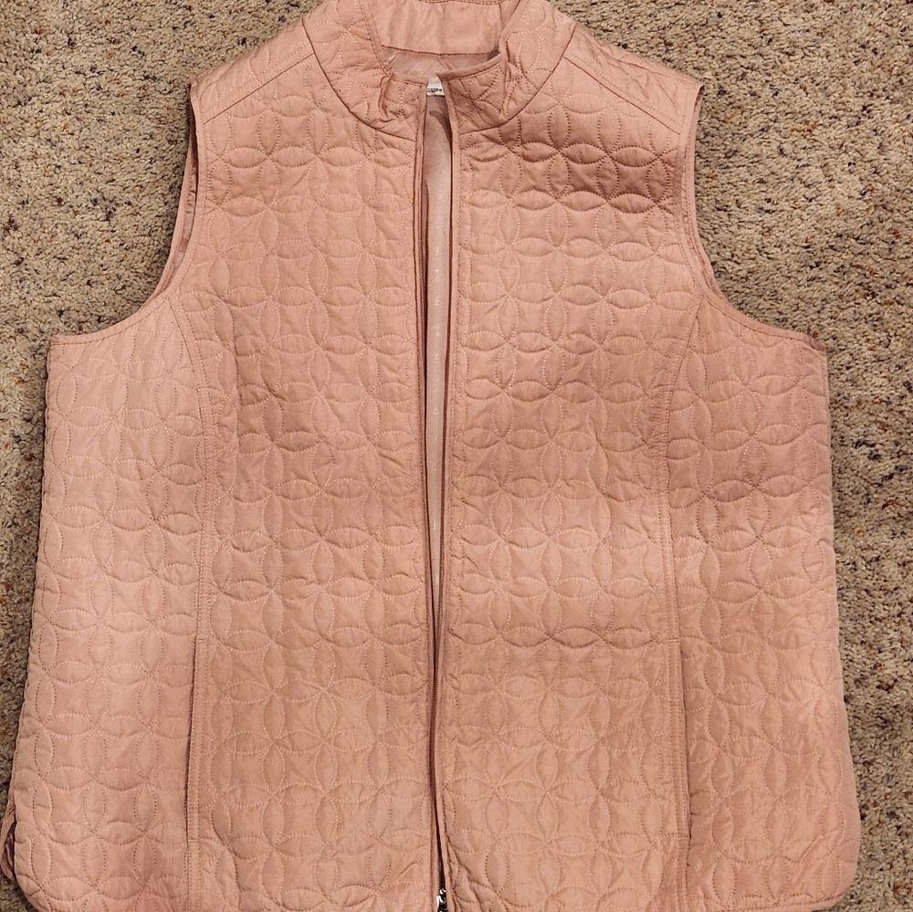 Liz Golf Women's Quilted Salmon Vest - Size XL
